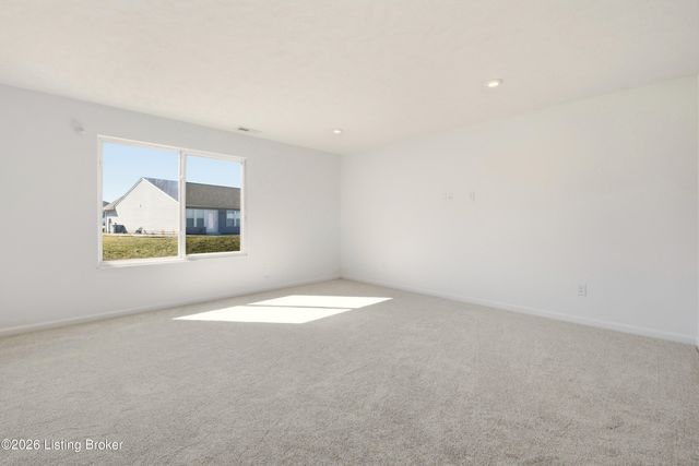 123 Eagles Crest Ct, Mt Washington, KY 40047