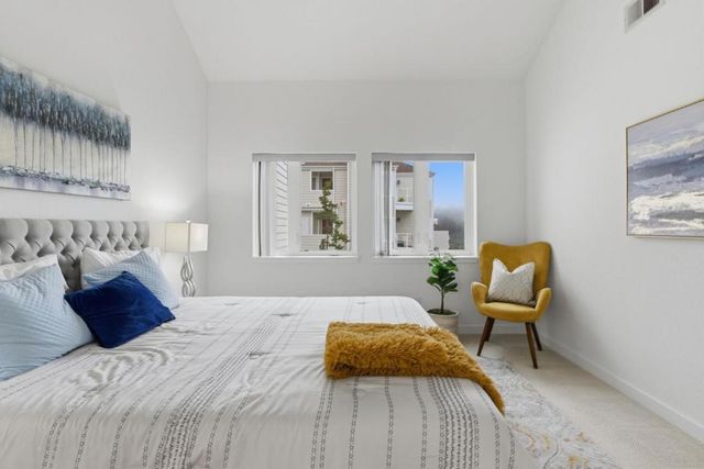 755 Mountain View Drive 2, Daly City, CA 94014