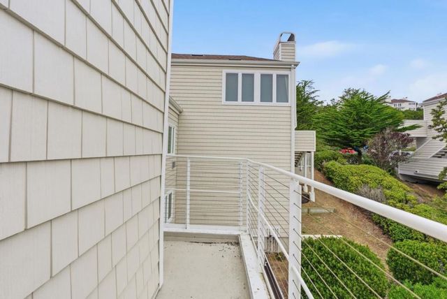 755 Mountain View Drive 2, Daly City, CA 94014