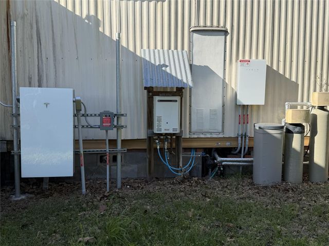 25945 Kickapoo Road, Hockley, TX 77447