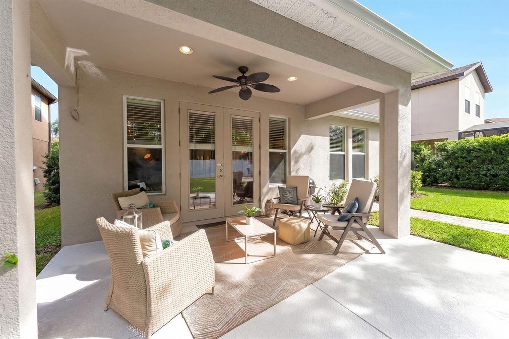 Image 41 of property listing at 2932 WHISTLEWOOD DRIVE, Orlando, FL 32810