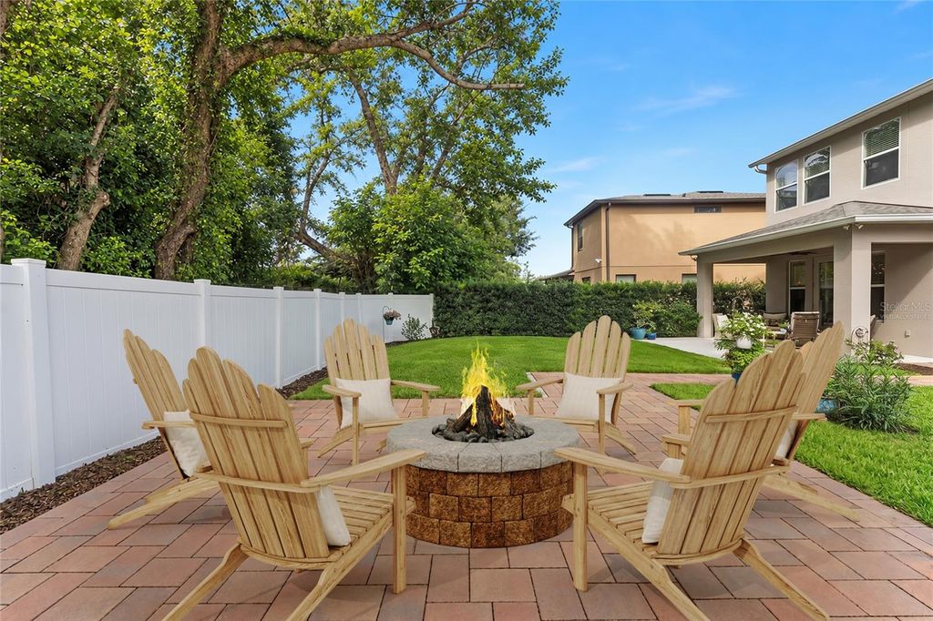 Image 43 of property listing at 2932 WHISTLEWOOD DRIVE, Orlando, FL 32810