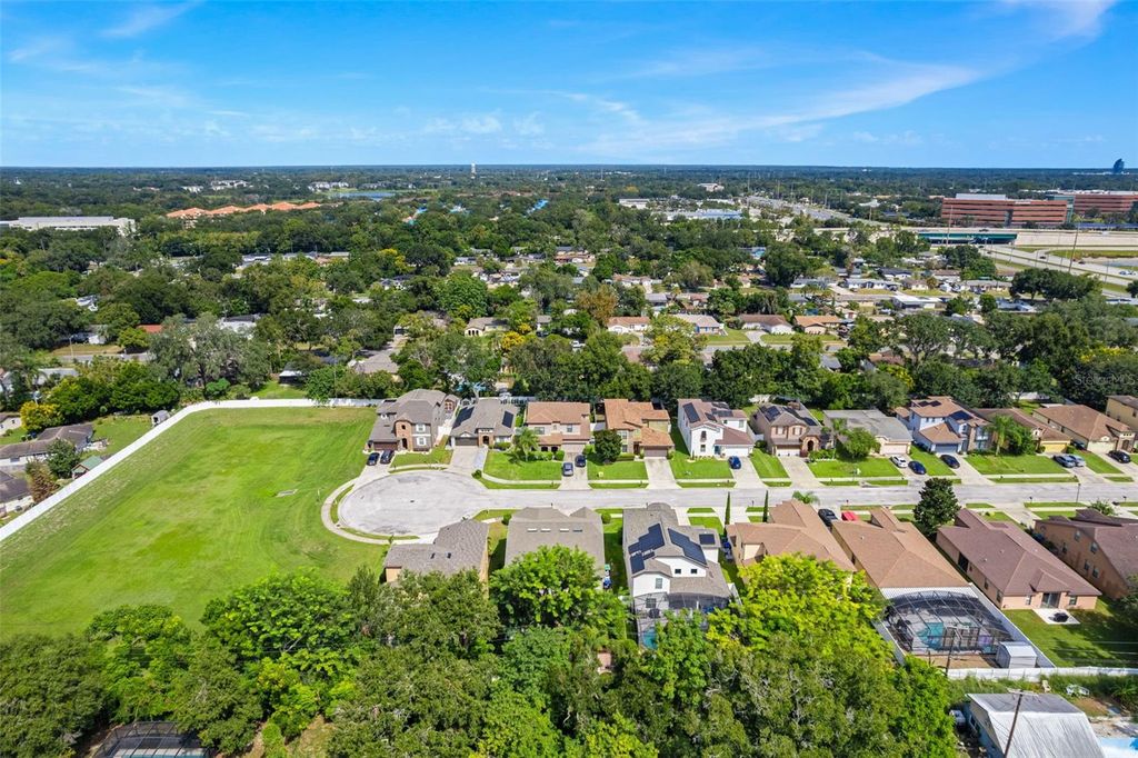 Image 53 of property listing at 2932 WHISTLEWOOD DRIVE, Orlando, FL 32810