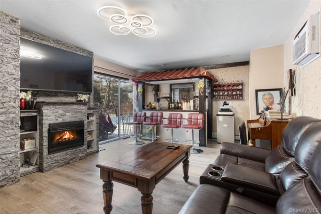 6 Merrick Lane, Spring Valley, NY 10977