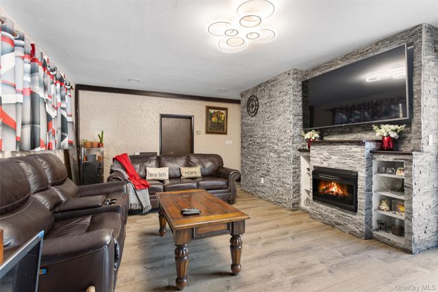 6 Merrick Lane, Spring Valley, NY 10977