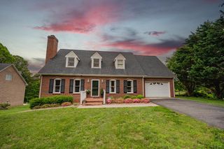 220 Swan Lane, Forest, VA 24551
