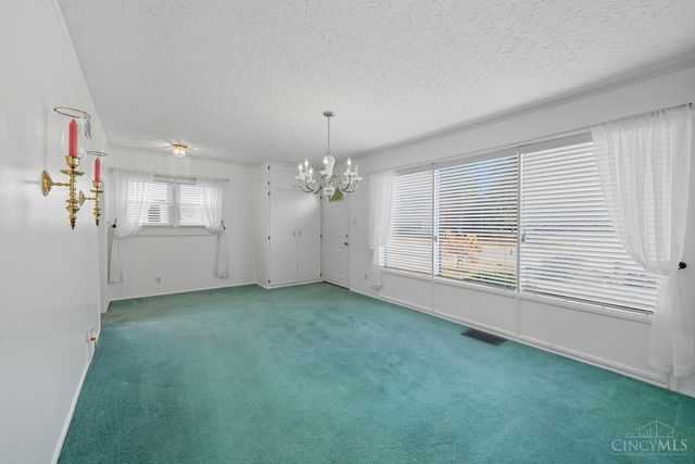 1213 Ellen Drive, Middletown, OH 45042