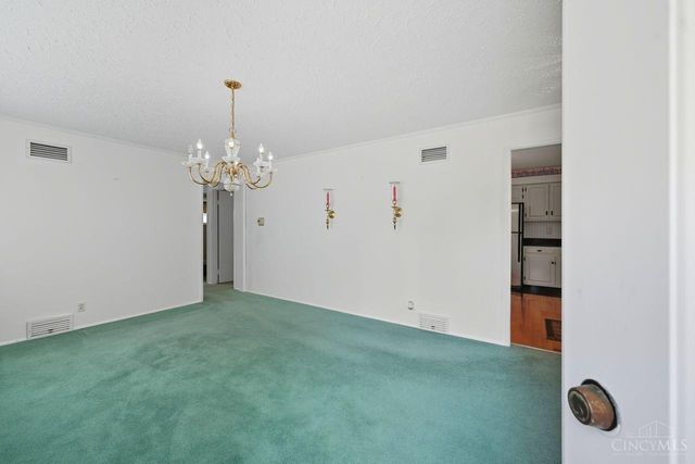 1213 Ellen Drive, Middletown, OH 45042