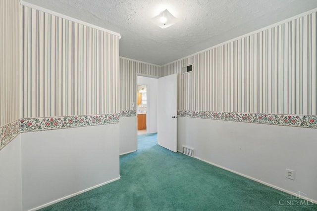 1213 Ellen Drive, Middletown, OH 45042