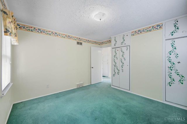 1213 Ellen Drive, Middletown, OH 45042