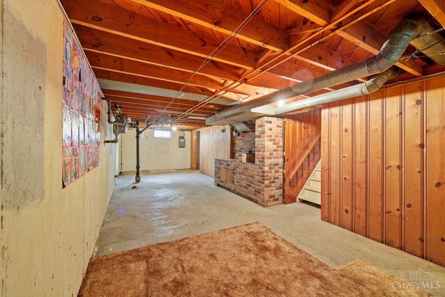 1213 Ellen Drive, Middletown, OH 45042