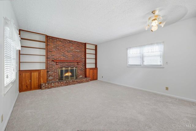 1213 Ellen Drive, Middletown, OH 45042