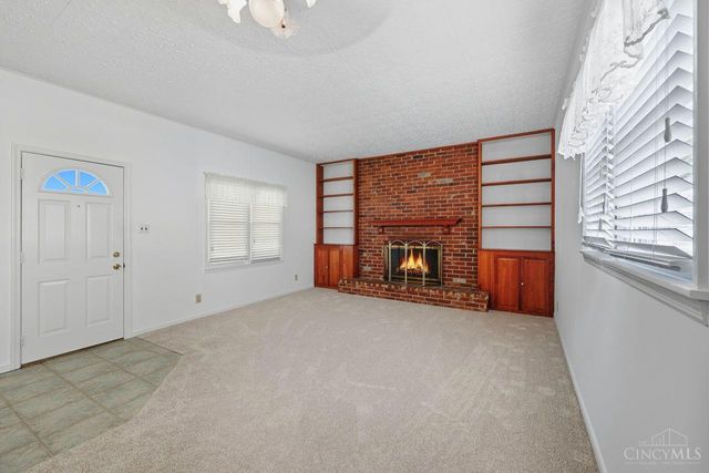 1213 Ellen Drive, Middletown, OH 45042