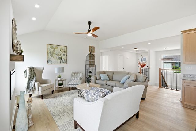 9377 W 106th Place, St. John, IN 46373