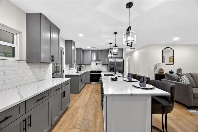 2633 Yale Terrace, Decatur, GA 30032