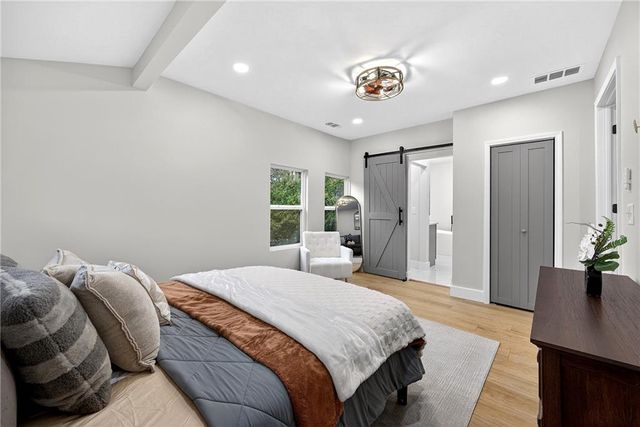 2633 Yale Terrace, Decatur, GA 30032