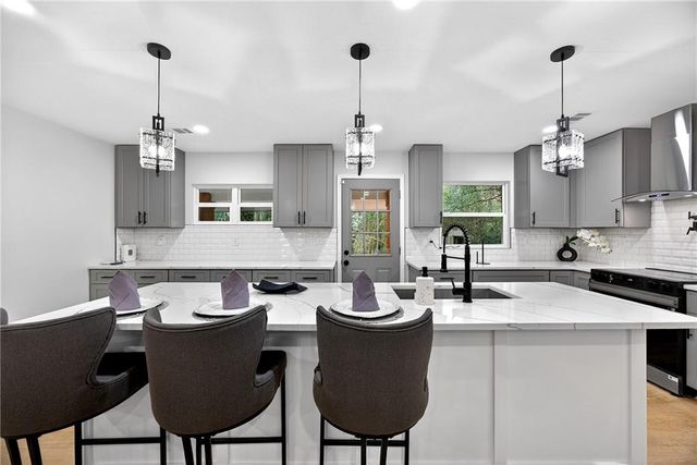 2633 Yale Terrace, Decatur, GA 30032