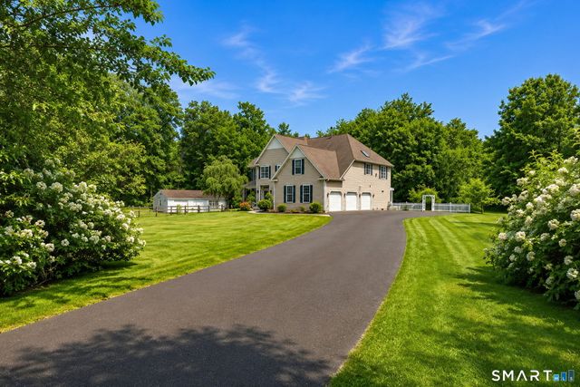 957 West River Street, Milford, CT 06461