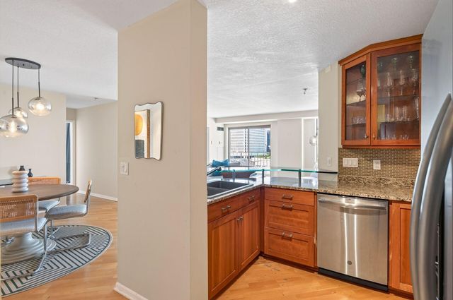 401 S 1st Street 1023, Minneapolis, MN 55401
