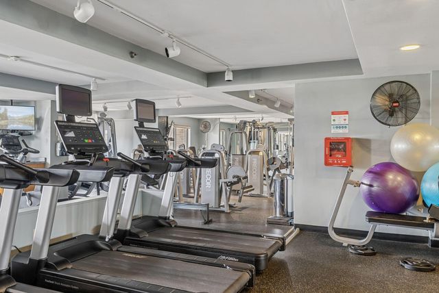 401 S 1st Street 1023, Minneapolis, MN 55401