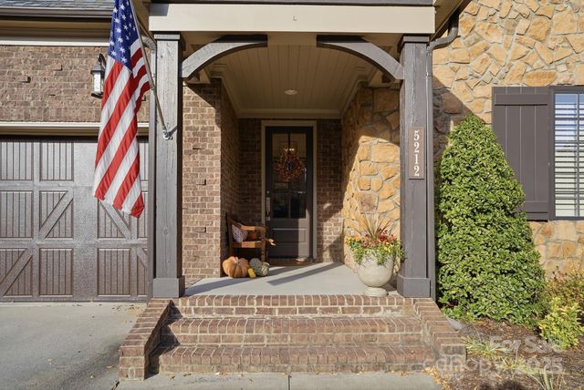 5212 Shepley Court, Charlotte, NC 28226