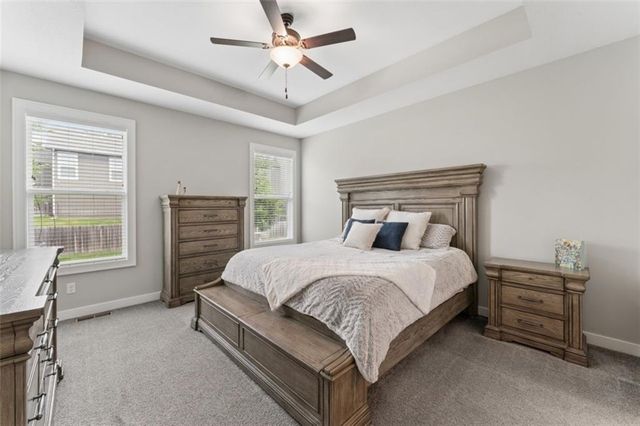 141 SE Griffin Street, Blue Springs, MO 64064