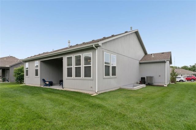 141 SE Griffin Street, Blue Springs, MO 64064