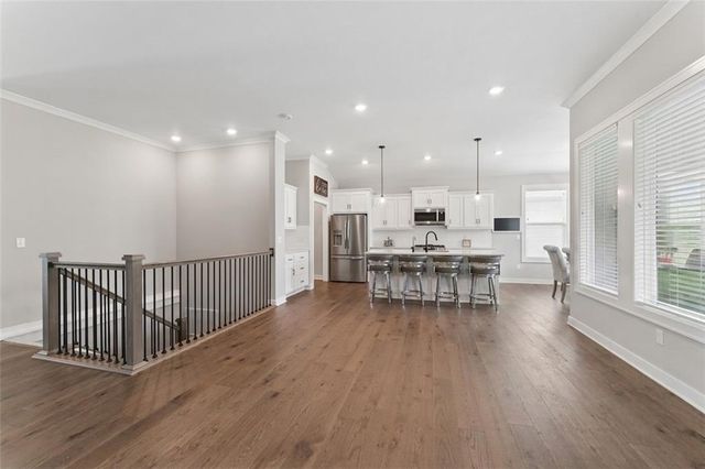 141 SE Griffin Street, Blue Springs, MO 64064