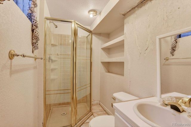 5250 E Iliff Avenue, Denver, CO 80222