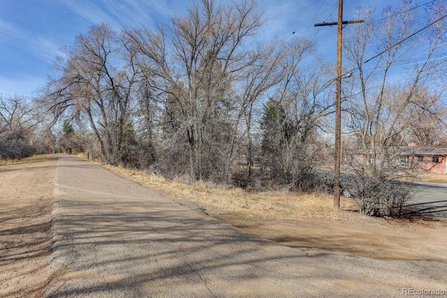 5250 E Iliff Avenue, Denver, CO 80222