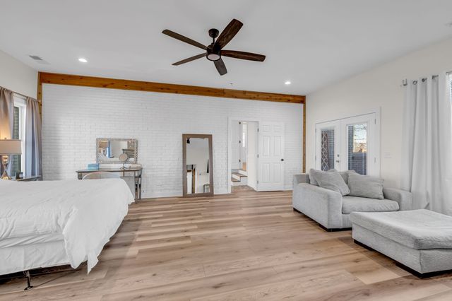 1447 Maxwell Branch Rd, Cottontown, TN 37048