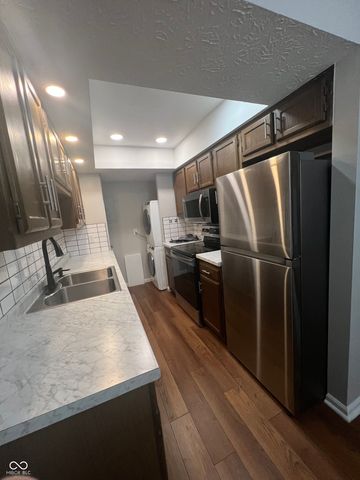 8542 Palo Verde Terrace, Indianapolis, IN 46227