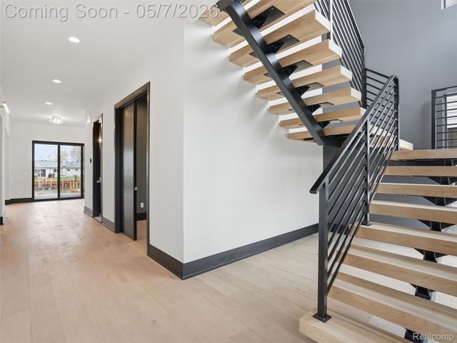 41215 Belvidere Street, Harrison Charter Township, MI 48045