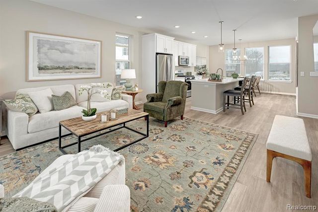 29995 Madison Lane 40, New Hudson, MI 48165