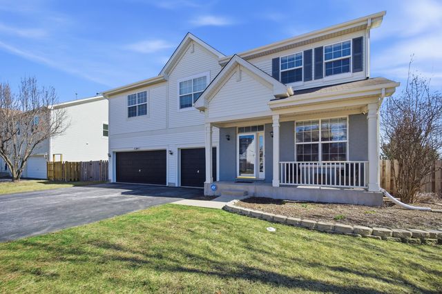 1341 S Meadow Lane, Round Lake, IL 60073