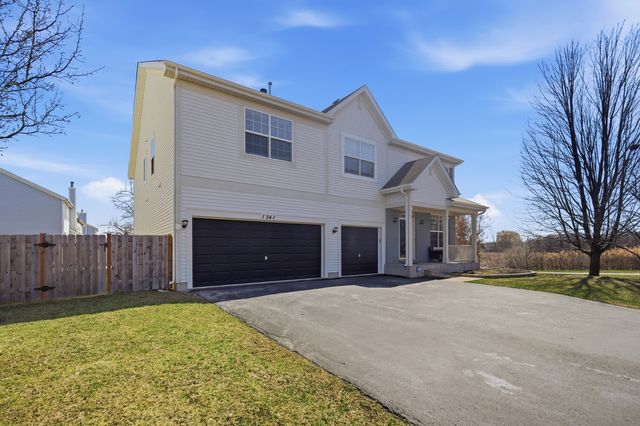 1341 S Meadow Lane, Round Lake, IL 60073