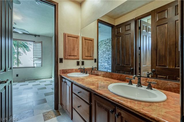 1423 Foothills Village Drive, Henderson, NV 89012