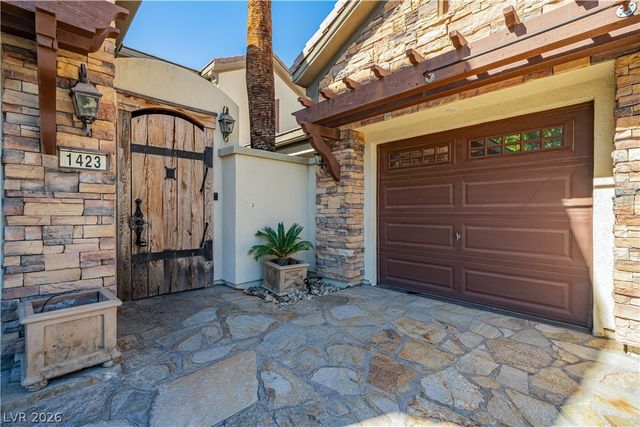 1423 Foothills Village Drive, Henderson, NV 89012