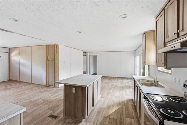 129 Ridgecrest Drive, Central, SC 29630