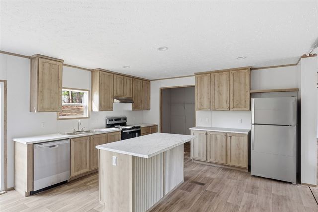 129 Ridgecrest Drive, Central, SC 29630