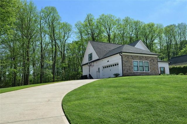 506 Summit View Drive, Jefferson, GA 30549