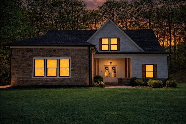 506 Summit View Drive, Jefferson, GA 30549
