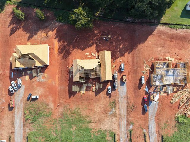 1174 S Mcelhaney Road, Greer, SC 29651