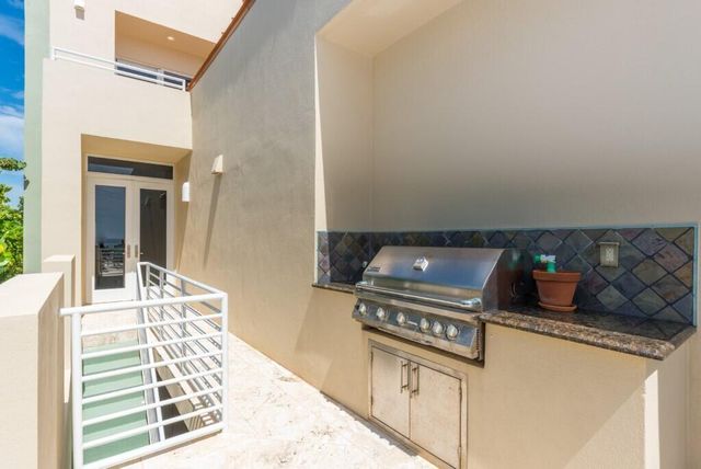 10330 S Ocean Drive, Hutchinson Island, FL 34949
