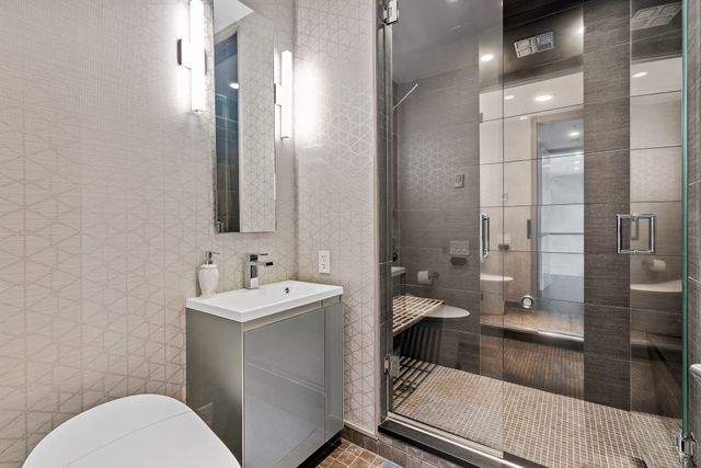1721-1723 Washington St 610, Boston, MA 02118