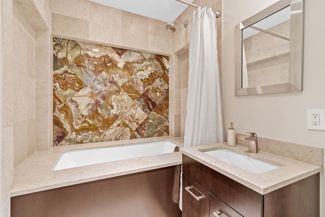 1721-1723 Washington St 610, Boston, MA 02118