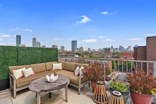 1721-1723 Washington St 610, Boston, MA 02118