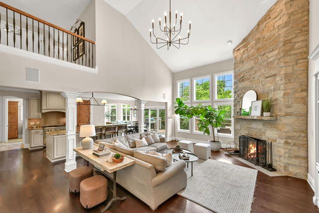 14165 N Pine Bluff ROAD, Mequon, WI 53097