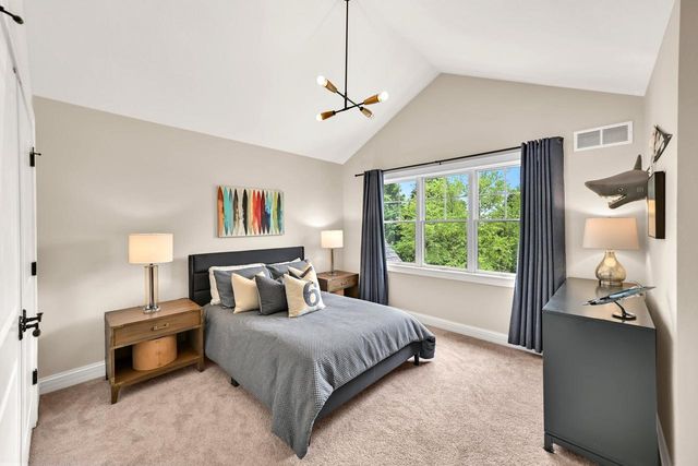 14165 N Pine Bluff ROAD, Mequon, WI 53097