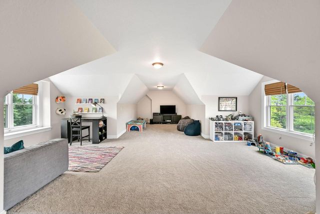 14165 N Pine Bluff ROAD, Mequon, WI 53097